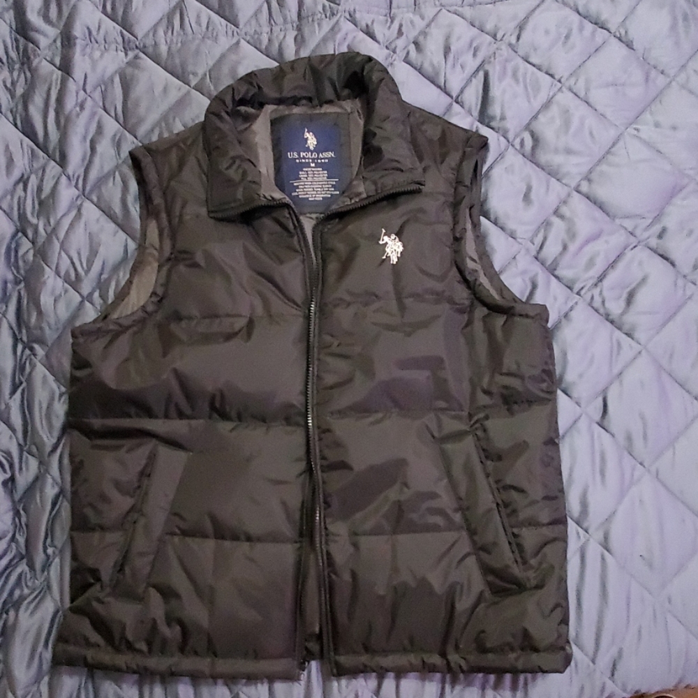 U.S. POLO ASSN. Down vest